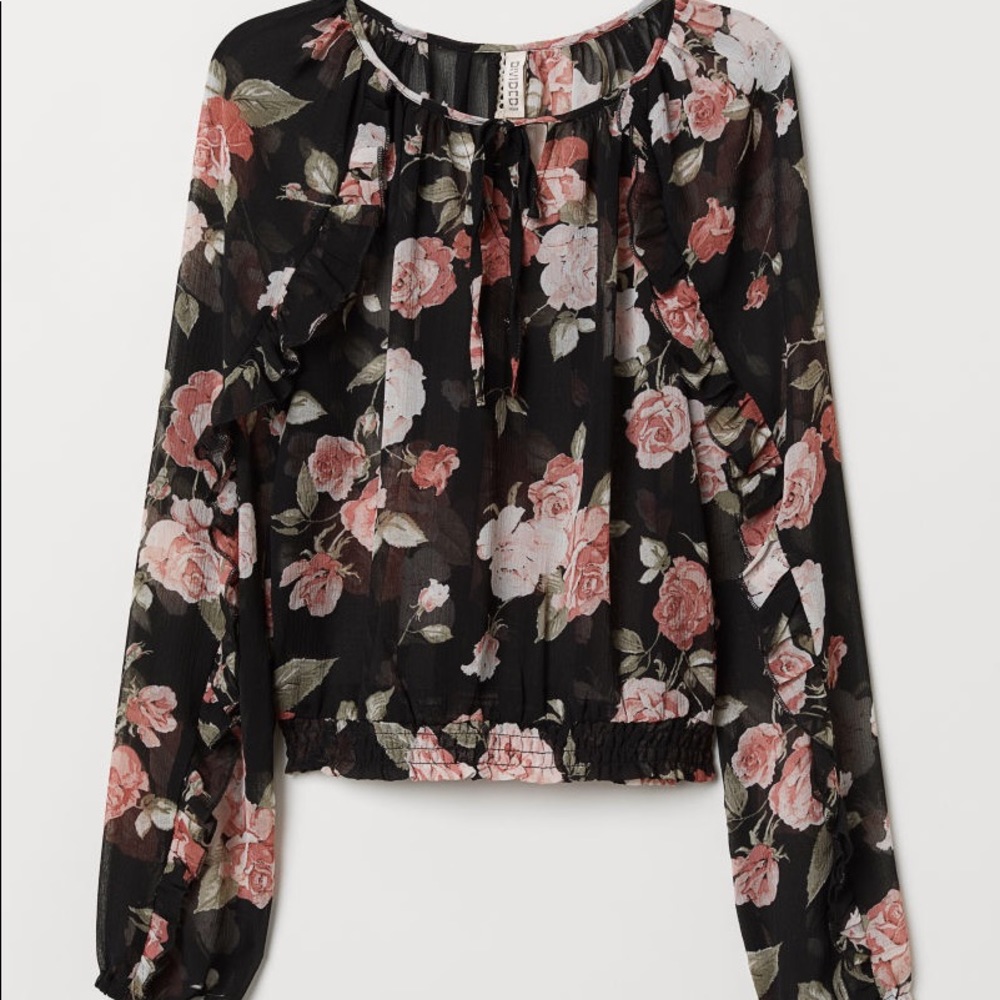 H&M floral red and black roses flounced blouse